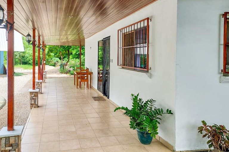 Casa Almendros: Jungle View Home + An Income Studio In Samara Beach